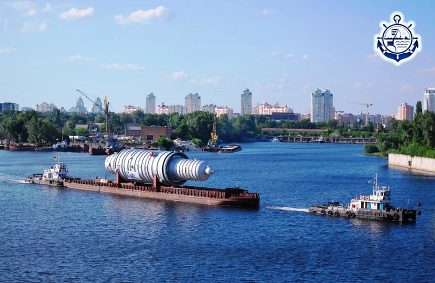 2018. Перевозка вакуумной колонны и сепаратора